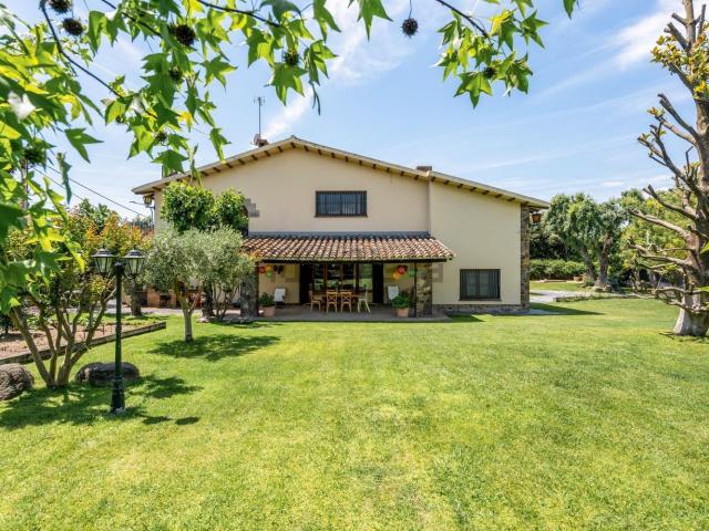 Chalet, Cardedeu