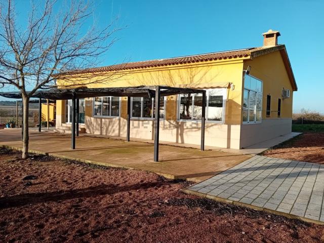 Chalet, Carrion de Calatrava
