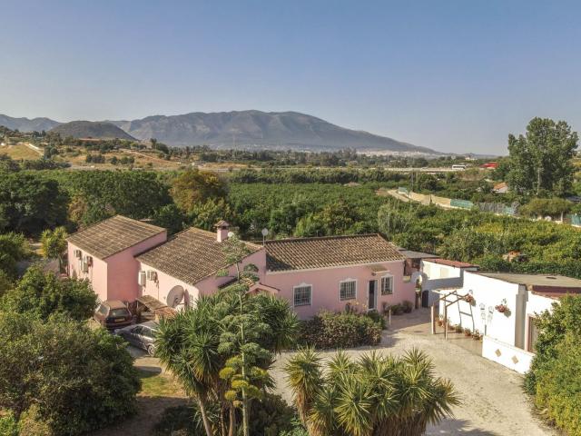 Chalet, Cártama