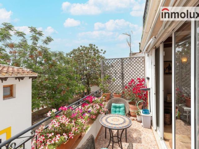 Chalet, Casco Histórico Santa Cruz, Alicante / Alacant
