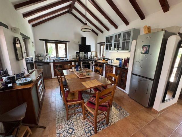 Chalet, Casares