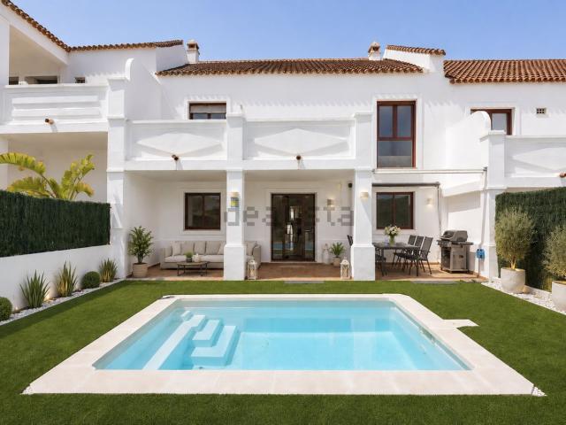 Chalet, Casares