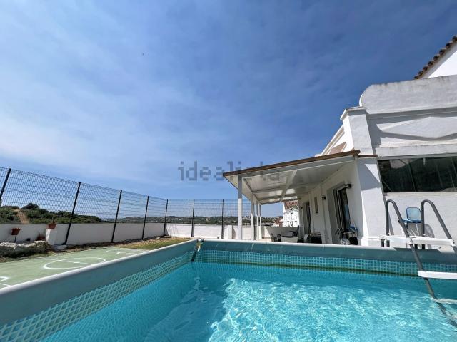 Chalet, Casares