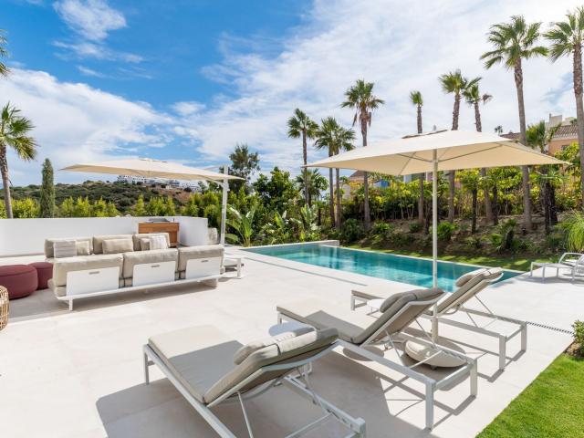 Chalet, Casares