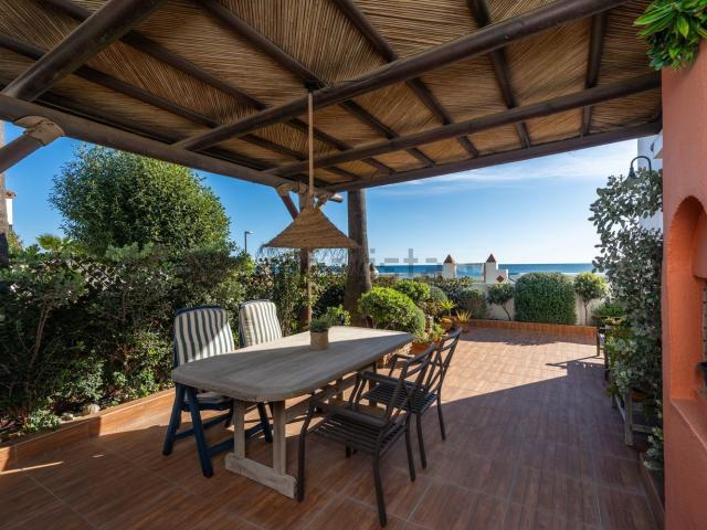 Chalet, Casares