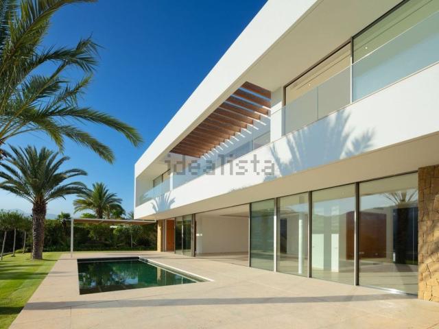 Chalet, Casares