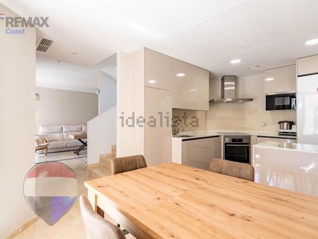 Chalet, Casares