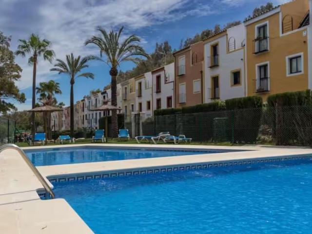 Chalet, Casares