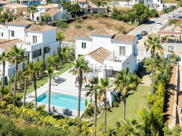 Chalet, Casares