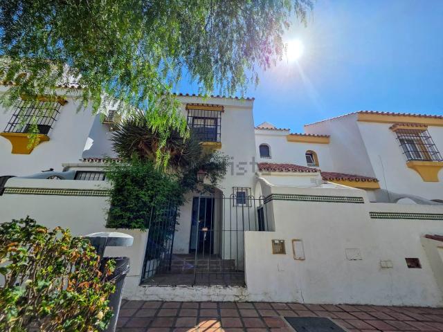 Chalet, Casares
