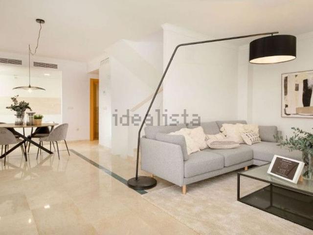 Chalet, Casares
