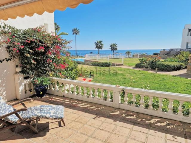 Chalet, Casares