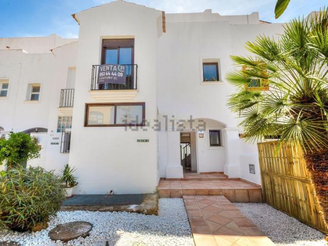 Chalet, Casares