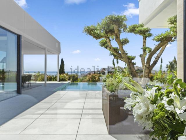 Chalet, Casares