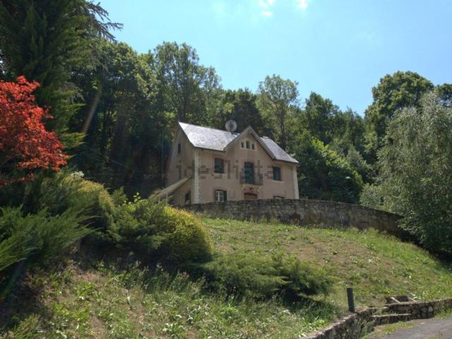 Chalet, Casarilh