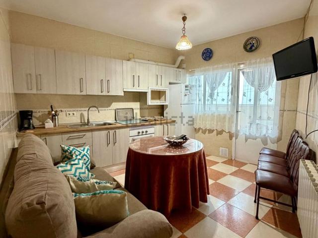 Chalet, Casas del Castañar