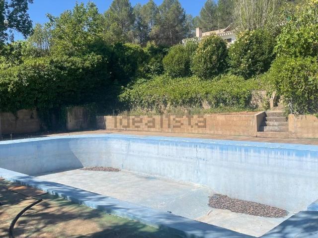 Chalet, Casas Ibañez