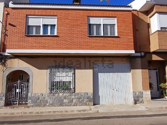 Chalet, Casas Ibañez