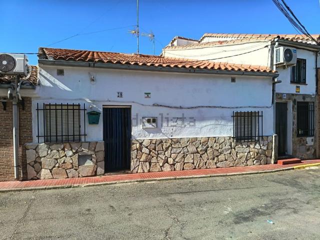Chalet, Casatejada