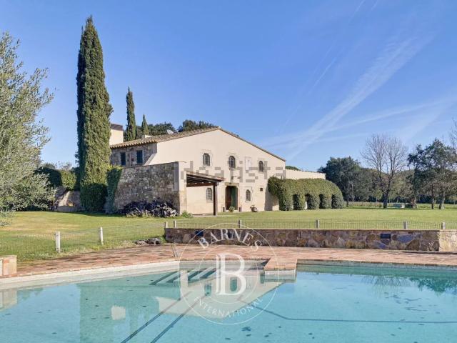 Chalet, Cassà de la Selva