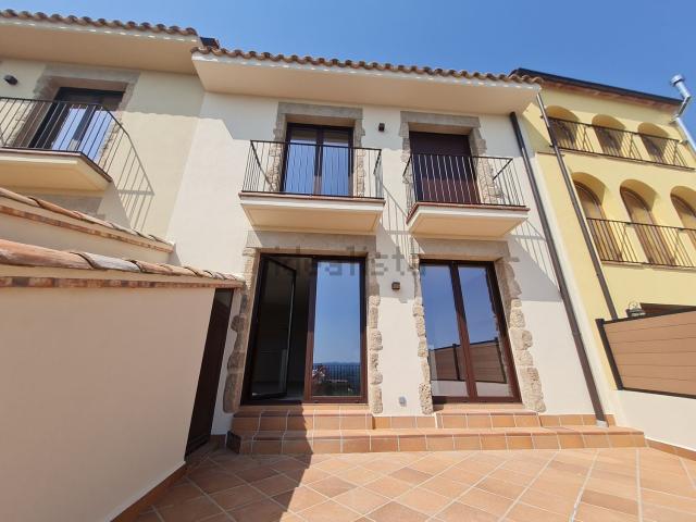 Chalet, Casserres