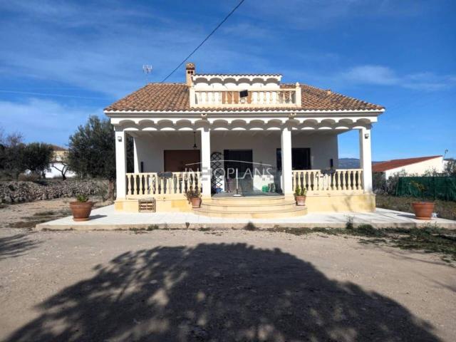 Chalet, Castalla