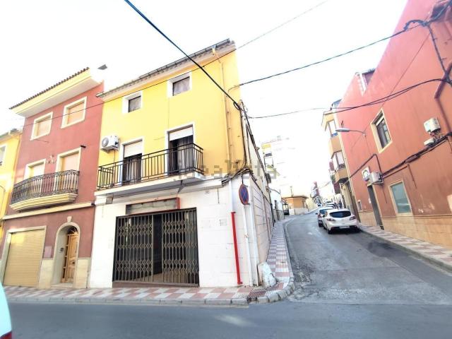 Chalet, Castalla
