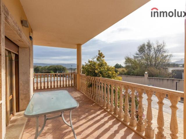 Chalet, Castalla