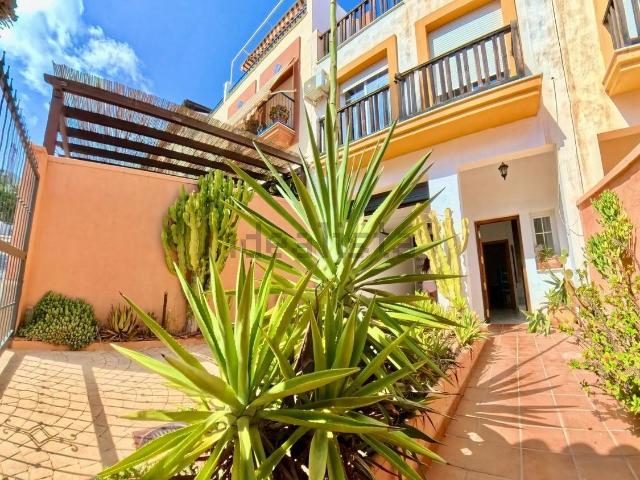 Chalet, Castell de Ferro