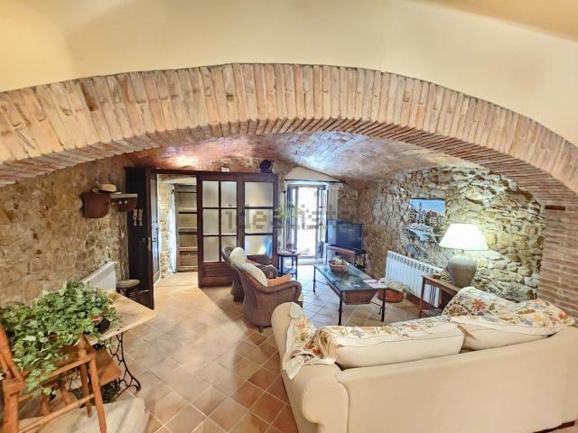 Chalet, Castell Platja d&apos Aro