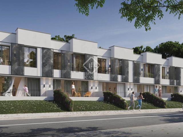 Chalet, Castell Platja d&apos Aro