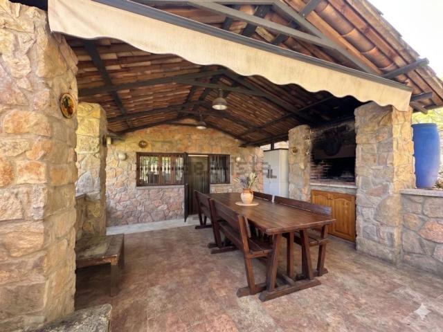 Chalet, Castellnou de Bages