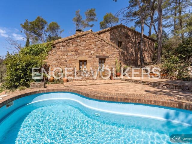 Chalet, Castellar del Vallès