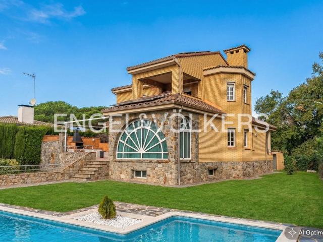 Chalet, Castellar del Vallès