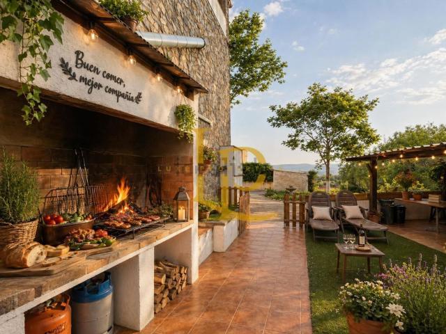 Chalet, Castellbisbal