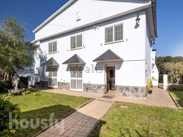 Chalet, Castellbisbal