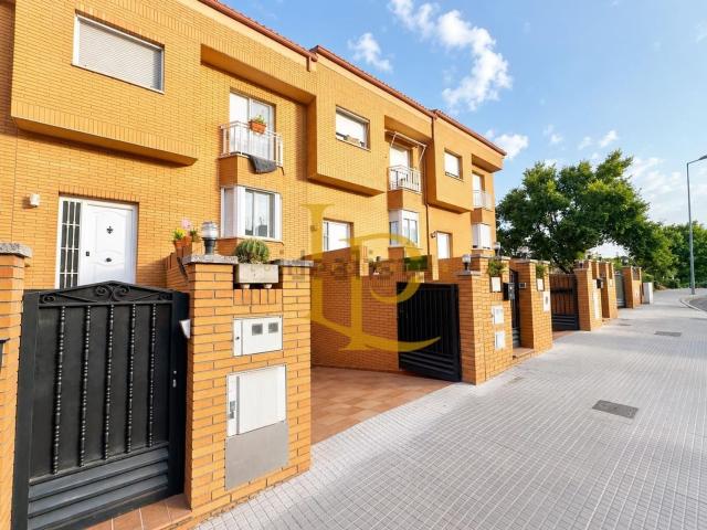 Chalet, Castellbisbal