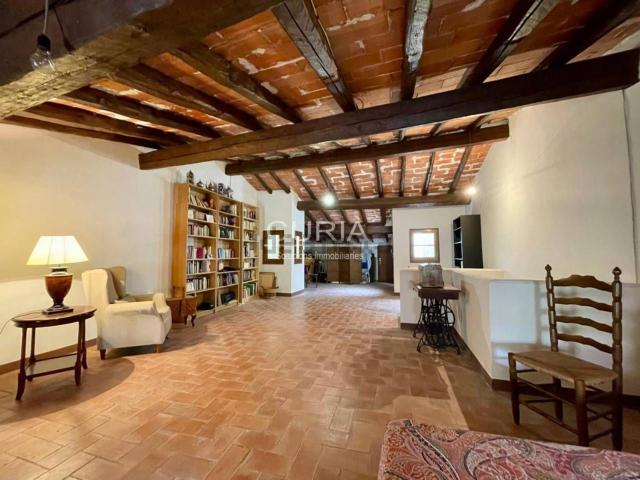 Chalet, Castelldans