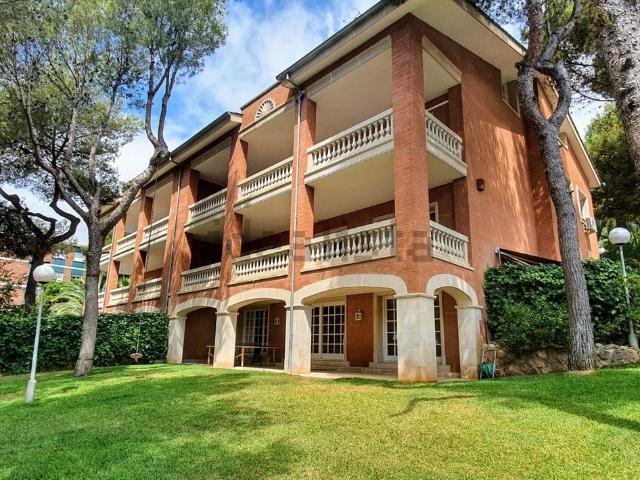 Chalet, Castelldefels