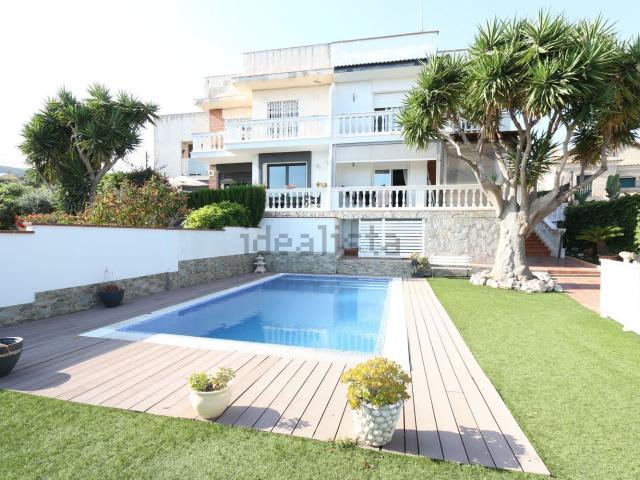 Chalet, Castelldefels