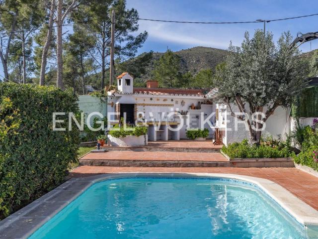 Chalet, Castelldefels