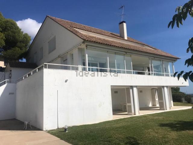 Chalet, Castelldefels