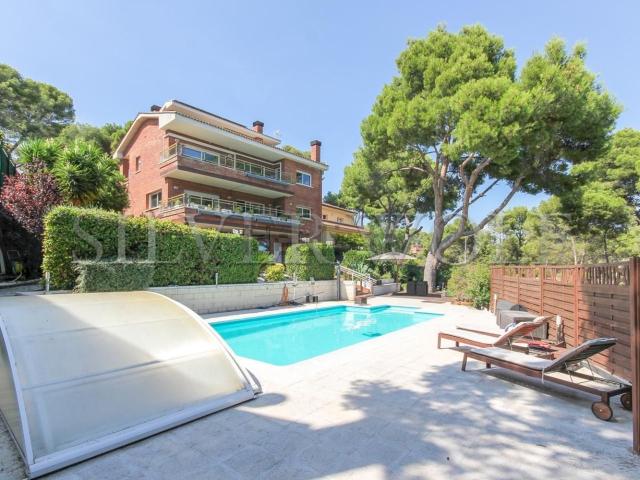 Chalet, Castelldefels