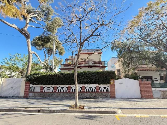 Chalet, Castelldefels