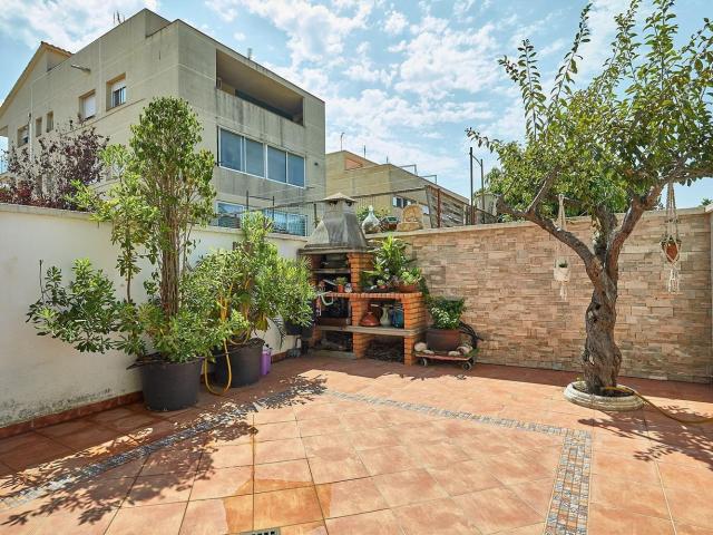 Chalet, Castelldefels