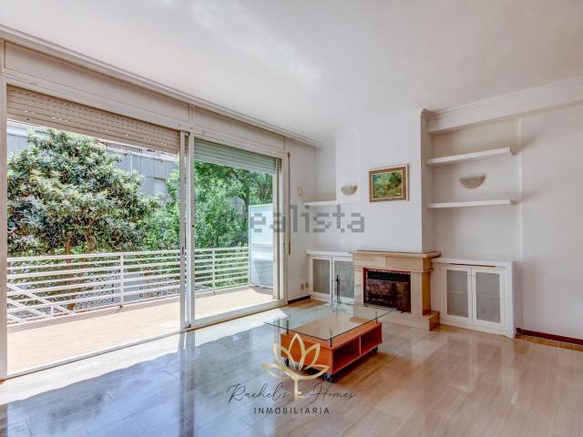 Chalet, Castelldefels