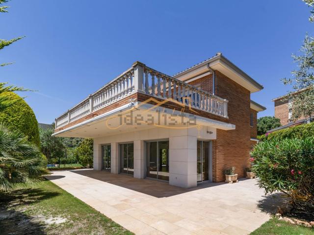 Chalet, Castelldefels