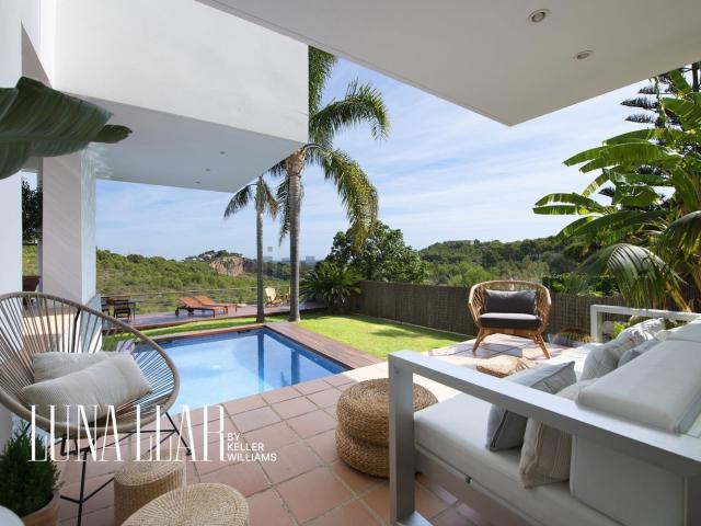 Chalet, Castelldefels