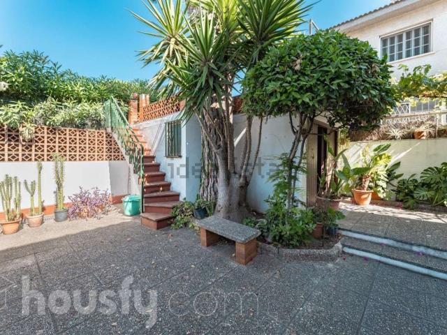 Chalet, Castelldefels