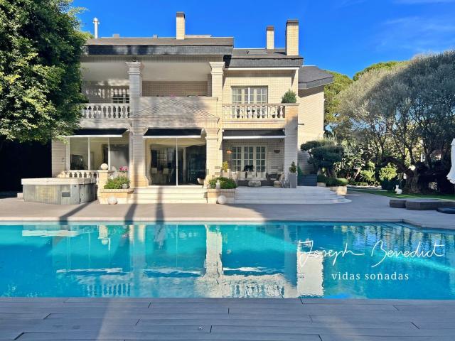 Chalet, Castelldefels